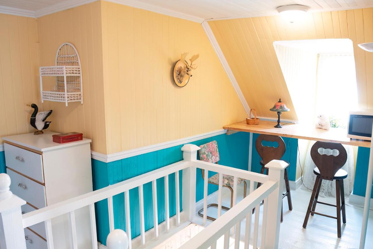 Bed & Cafe Petit Papillon Bed & Breakfast Grandes-Bergeronnes Ngoại thất bức ảnh